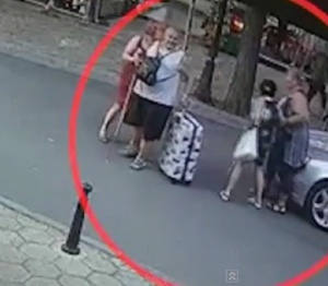 Мъжът нападнал незрящи туристи в Несебър отново се изправя пред