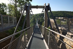 В швейцарския кантон Вале бе открит най дългият висящ мост в