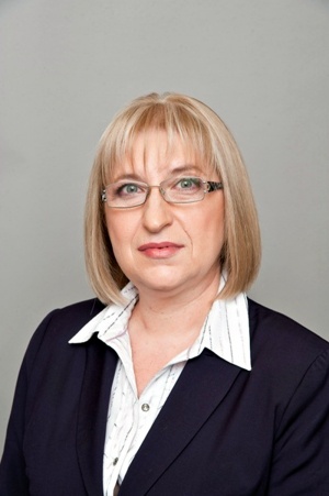 Правосъдният министър Цецка Цачева ще коментира в Министерския съвет споровете
