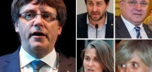 Отстраненият каталунски лидер Карлес Пучдемон и четирима от неговите бивши