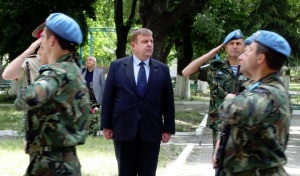 Вицепремиерите и министри на отбраната на България и Република Македония