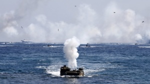 Бреговата охрана на Южна Корея обяви, че е изстреляла 249