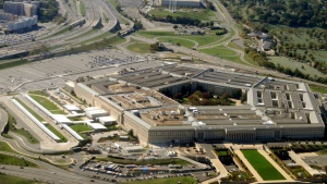 Конгресът на САЩ задължи Пентагона да изготви анализ за военното