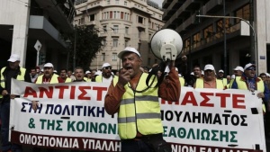 Гръцките транспортни работници обявиха в петък 24 часова стачка в знак