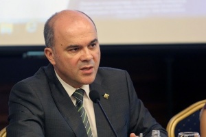 Министърът на труда и социалната политика Бисер Петков и арменският