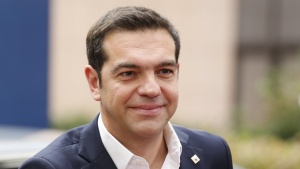 Бившият гръцки премиер Андонис Самарас заведе дело срещу настоящия премиер