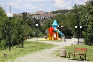 Велико Търново е сред петте български града чието население се