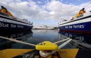 В Гърция федерацията на моряците провежда национална 24-часова стачка, която