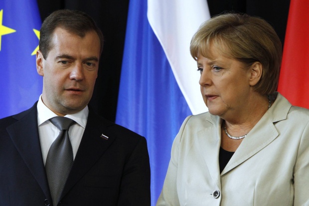 Меркел, Медведев откриват „Северен поток“