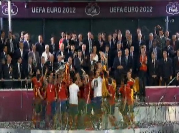 Испания разгроми Италия, грабна титлата на Евро 2012