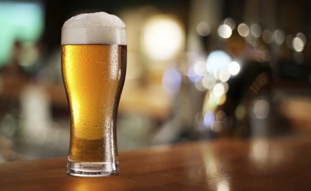 Чешки учени пуснаха химичен анализ на 100-годишна бира - Novinite ...