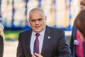 От БСП поискаха вътрешният министър Валентин Радев да бъде извикан