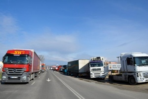 Cтотици шофьори са блокирани на граничния пункт Кулата - Промахон