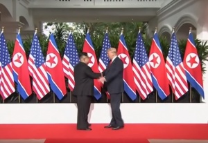 Президентът на САЩ Доналд Тръмп и лидерът на Северна Корея