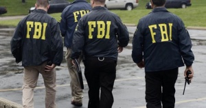 Шефът на ФБР Кристофър Рей заяви че бюрото приема констатациите в