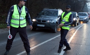 Мащабна полицейска акция започна тази нощ на територията на Бургаска
