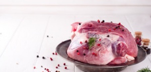 Rусия спира вноса на свинско месо от България Причината са