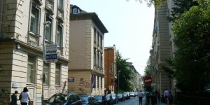 Реконструкцията и обновяването на столичната улица Иван Вазов продължава да