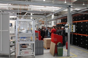 Нов завод край Плевен набира над 200 служители, информира Монитор.