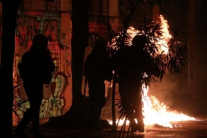 Гръцката полиция задържа 22 ма души при съботните стълкновения близо до