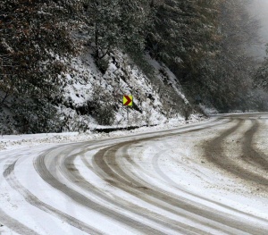 Всички републикански пътища са проходими при зимни условия Близо 800