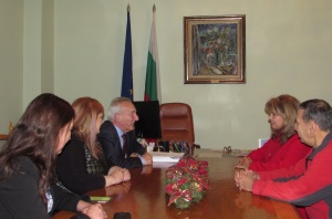 Вицепрезидентът Илияна Йотова се срещна на Дондуков 2 с вицепрезидента