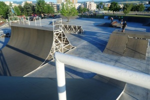 Столичната община има три варианта за нови площадки за скейтбордистите