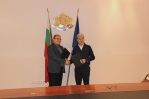 Министърът на околната среда и водите Нено Димов подписа днес