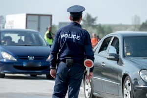 Столични полицаи са засекли общо 1485 пияни дрогирани или шофьори без