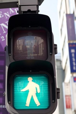 От Пътна полиция започнаха акция за неправилно пресичащи пешеходци Тя