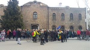 Протестиращи пред президентството поискаха оставката на държавния глава Румен Радев