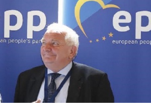 Председателят на Европейската народна партия (ЕНП) Жозеф Дол призова председателите