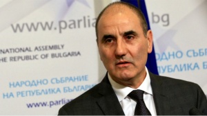 Решението председателят на Антикорупционната комисия Пламен Георгиев да излезе в