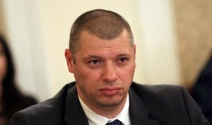 Заместник председателят на КПКОНПИ Антон Томов Славчев може да провери шефа
