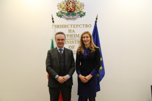 Министърът на туризма Николина Ангелкова проведе работна среща с посланика