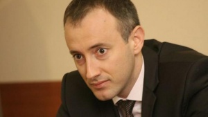 Министърът на образованието и науката Красимир Вълчев внася за разглеждане