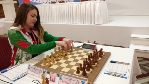 Златното момиче на българския шах Нургюл Салимова вече е гросмайстор