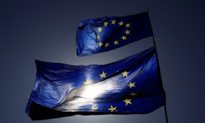 Внавечерието на Евроизборите ЕС и НАТО обсъдиха онлайн заплахите които