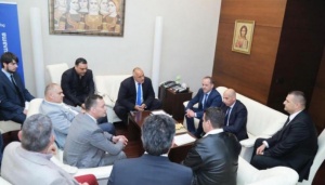 Започна срещата на премиера Бойко Борисов с представители на превозваческия