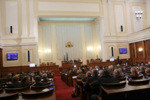Депутатите приеха промените в Закона за политическите партии с които
