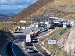 Интензивен е трафикът на българо румънската граница на ГКПП Дунав мост Русе