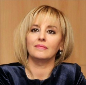 Мая Манолова печели повече подкрепа в хипотетичен сблъсък с Йорданка