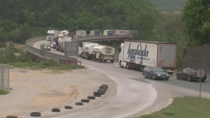 Интензивен е трафикът на границата със Сърбия Гърция Турция и