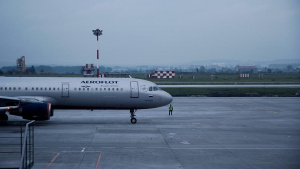 Завърши размяната на затворници между Русия и Украйна  Самолети на борда