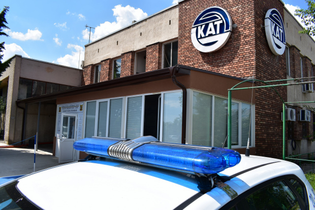 Работата в сектор Пътна полиция в Пловдив е преустановена заради