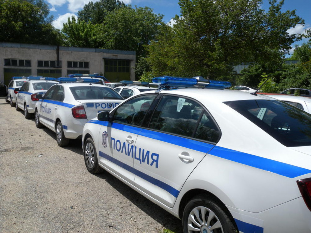 Полицейско преследване край Асеновград завърши с катастрофа. Малко преди 14:00