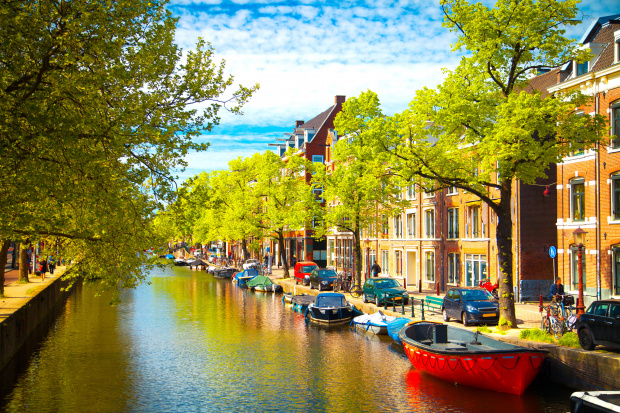 Правителството на Нидерландия реши да се откаже от името Холандия