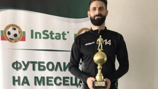 Двама играчи на Локомотив Пловдиви един на Лудогорец се наредиха