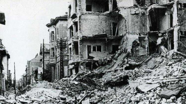 Ужасът от бомбардировките в София през Втората световна война е