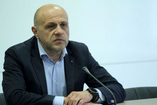 Вицепремиерът Томислав Дончев не очаква премиерът да върне министъра на